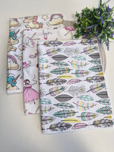 Load image into Gallery viewer, A set of care towels