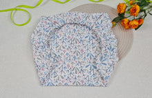 Load image into Gallery viewer, Stroller cover cotton with elastic white with floral pattern