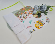 Load image into Gallery viewer, Set of shoulder pads 3 pcs. various with animal drawings