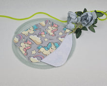 Load image into Gallery viewer, Shoulder towel made of cotton fabric with moisture-resistant terry, pattern with a unicorn horse
