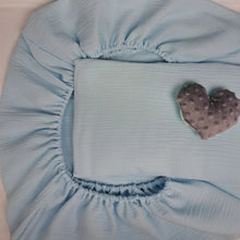 Load image into Gallery viewer, Muslin sheets with elastic, light blue