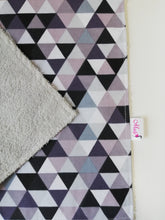 Load image into Gallery viewer, Set of 3 care towels. 50x70cm size