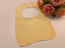 Load image into Gallery viewer, Lacīte priekšautiņš muslīna vienkrāsaina pastel dzeltena