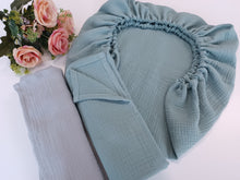 Ielādēt attēlu galerijas skatītājā, Komplekts - muslīna auduma ratu paladziņš un divi autiņi