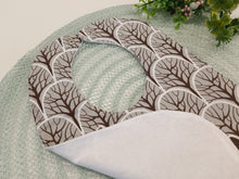 Load image into Gallery viewer, Lacīte priekšautiņš ar dzīvnieciņiem