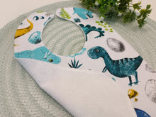 Load image into Gallery viewer, Lacyte - an apron with dinosaurs