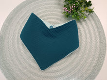 Load image into Gallery viewer, Lacīte – terry towel mint with blue green