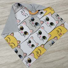 Load image into Gallery viewer, Love rug with cats