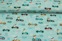 Load image into Gallery viewer, 100% kokvilnas audums zaķi ar mašīnām uz mint fona 4,20EUR/m