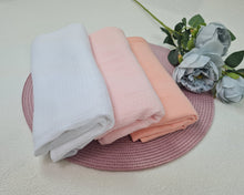 Load image into Gallery viewer, Set of 3 muslin diapers, 100x100cm white, light pink, peach tone
