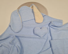 Load image into Gallery viewer, Children&#39;s towel with sewn-in hood, light blue bunny, possibility to personalize with an embroidered name.
