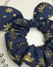 Load image into Gallery viewer, Hair band with headphones made of cotton fabric dark blue with gold stars
