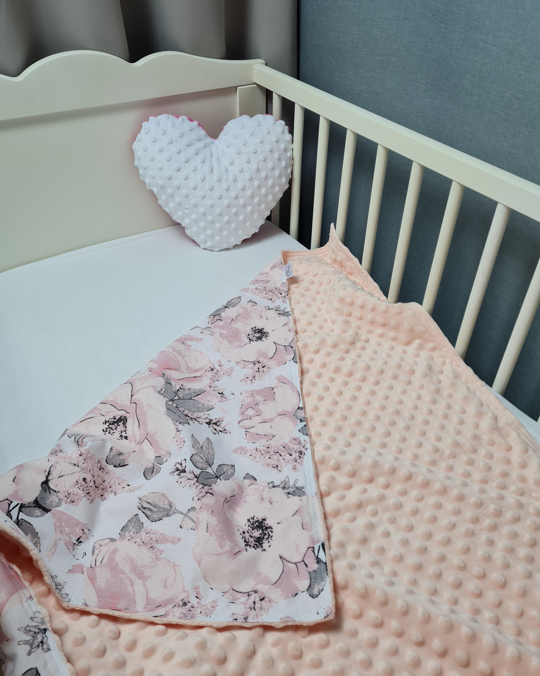 Minky blanket in light beige with large flowers