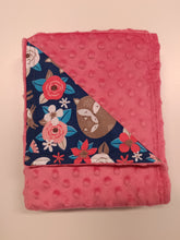 Load image into Gallery viewer, Minky blanket, pink with foxes
