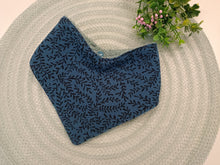 Load image into Gallery viewer, Lace - blue terry cloth apron with twigs
