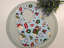 Load image into Gallery viewer, Lace - apron with a Christmas pattern
