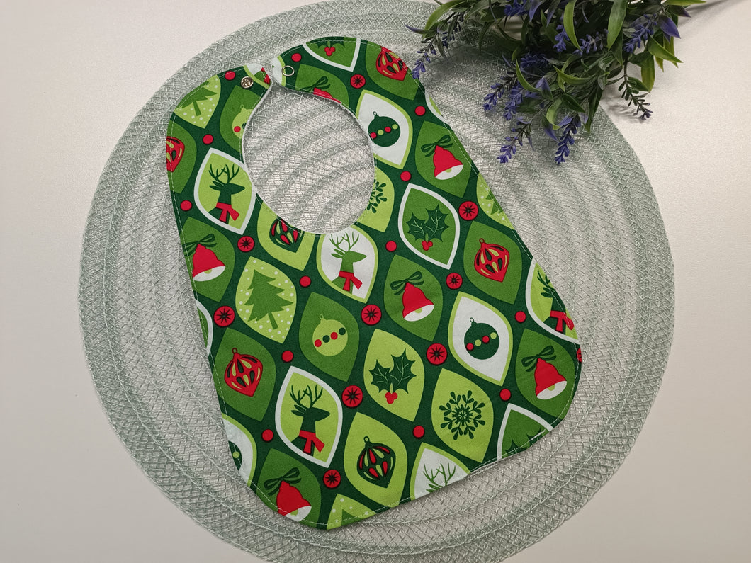 Lace - apron with a Christmas pattern