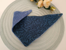 Load image into Gallery viewer, Lace - blue terry cloth apron with twigs
